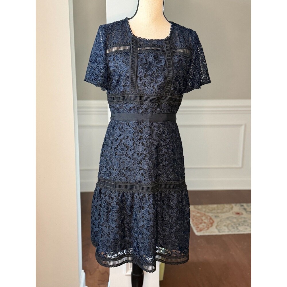 Ann Taylor Navy Blue Black Lace Short Sleeve Fit & Flare Dress Womens Size 2